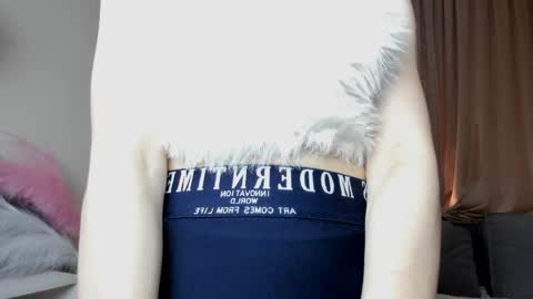 Sara online show from 04/23/26, 07:27