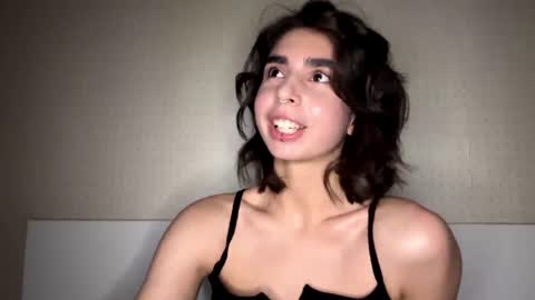 Snapshot of sheryllmafua chatting on 07/02/26, 12:33 Amy online show from 07/02/26, 12:33