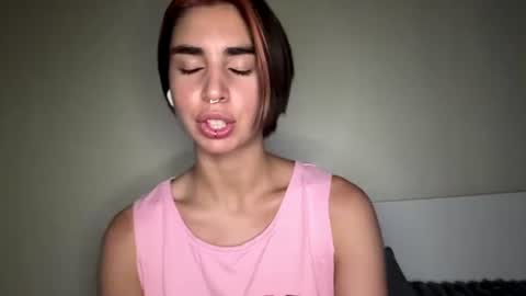 Snapshot of sheryllmafua chatting on 08/04/26, 11:24 Amy online show from 08/04/26, 11:24