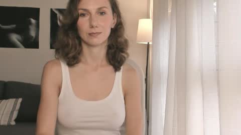 shesleepsnaked online show from 11/13/25, 02:49