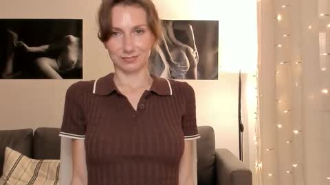 Snapshot of shesleepsnaked chatting on 01/31/26, 07:11 shesleepsnaked online show from 01/31/26, 07:11