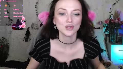 Vanessa online show from 11/25/25, 03:56