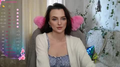 Vanessa online show from 12/14/25, 12:10