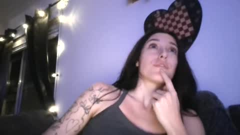 peachy online show from 07/23/26, 04:21