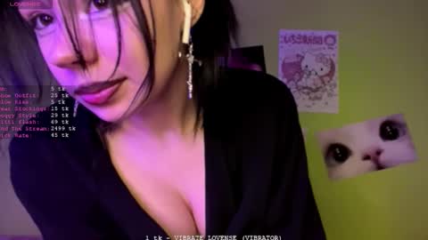 Snapshot of shikott chatting on 02/10/26, 12:15 Shiko online show from 02/10/26, 12:15