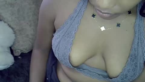 Snapshot of shiksdylan chatting on 02/17/26, 12:12 shiksdylan online show from 02/17/26, 12:12