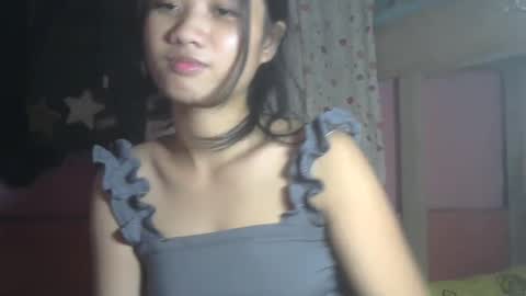 Snapshot of shimmering_kate chatting on 12/13/24, 07:25 shimmering_kate online show from 12/13/24, 07:25