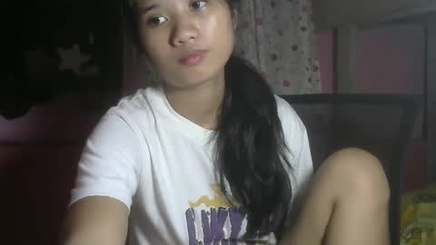 Snapshot of shimmering_kate chatting on 12/14/24, 02:12 shimmering_kate online show from 12/14/24, 02:12