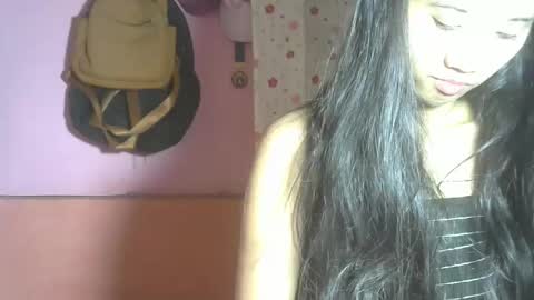 Snapshot of shimmering_kate chatting on 12/27/24, 09:43 shimmering_kate online show from 12/27/24, 09:43