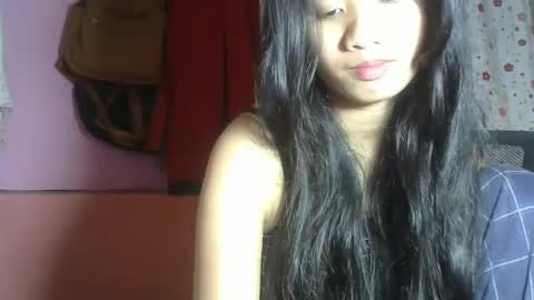 Snapshot of shimmering_kate chatting on 01/08/25, 10:06 shimmering_kate online show from 01/08/25, 10:06