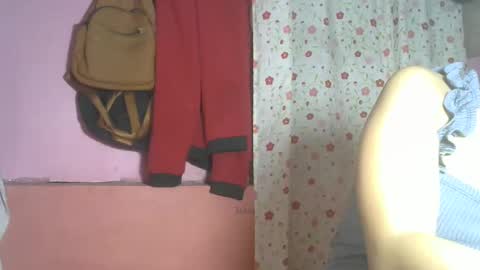 Snapshot of shimmering_kate chatting on 01/11/25, 01:48 shimmering_kate online show from 01/11/25, 01:48