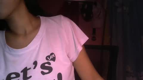 Snapshot of shimmering_kate chatting on 01/27/25, 05:36 shimmering_kate online show from 01/27/25, 05:36