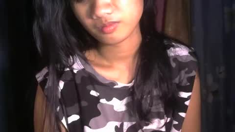 Snapshot of shimmering_kate chatting on 02/05/25, 01:33 shimmering_kate online show from 02/05/25, 01:33