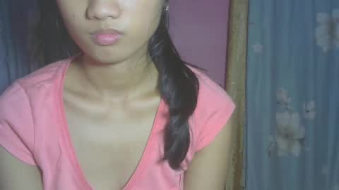 Snapshot of shimmering_kate chatting on 03/08/25, 06:10 shimmering_kate online show from 03/08/25, 06:10