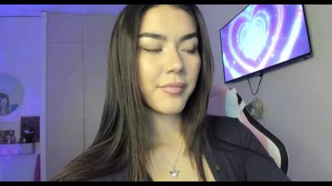 Shineel online show from 10/25/25, 01:18