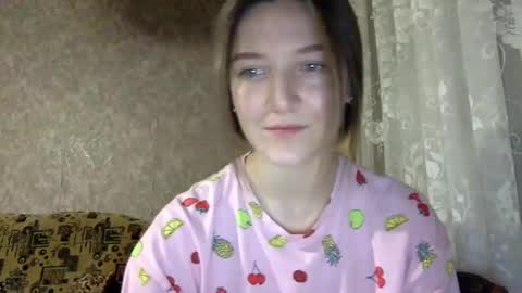 Snapshot of shining_pearl chatting on 02/27/25, 09:58 Jesica online show from 02/27/25, 09:58