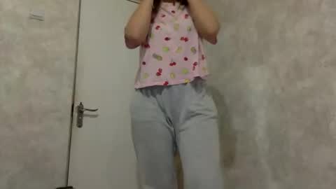 Jesica online show from 11/06/25, 09:15