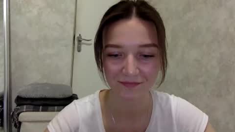 Jesica online show from 11/13/25, 09:47