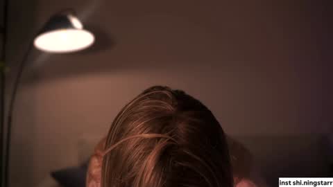 Snapshot of shiningstarrr chatting on 01/17/25, 02:18 Nika online show from 01/17/25, 02:18