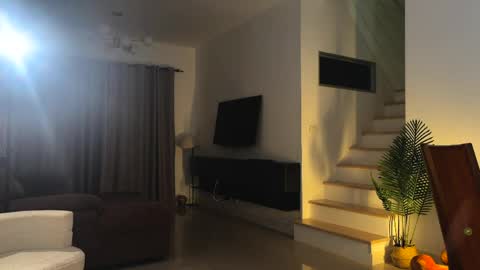 Nika online show from 04/13/26, 03:50