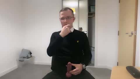 shinjisan0 online show from 09/26/25, 06:56