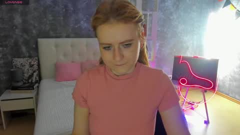 Snapshot of shiny_lisss chatting on 05/05/26, 01:46 Lisa online show from 05/05/26, 01:46