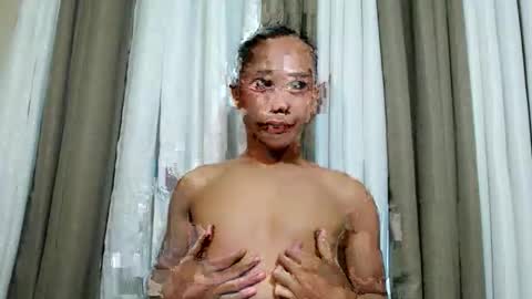 Snapshot of shira_cutttiebigcock chatting on 02/22/26, 09:13 shira_cutttiebigcock online show from 02/22/26, 09:13