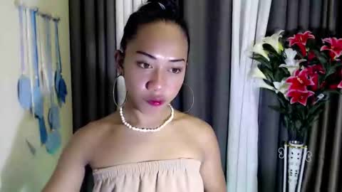 shira_cutttiebigcock online show from 04/11/26, 02:54