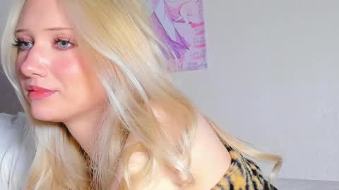 shirahoshii online show from 04/09/26, 03:50