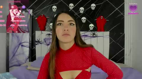 Snapshot of shirleyhott chatting on 10/25/25, 02:13 shirleyhott online show from 10/25/25, 02:13