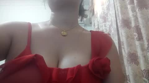 Snapshot of shirleyni chatting on 09/25/25, 03:32 Shirleyni online show from 09/25/25, 03:32