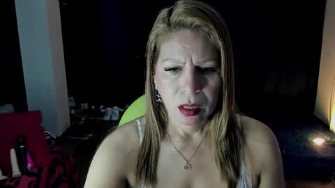 shirly online show from 11/12/25, 03:18