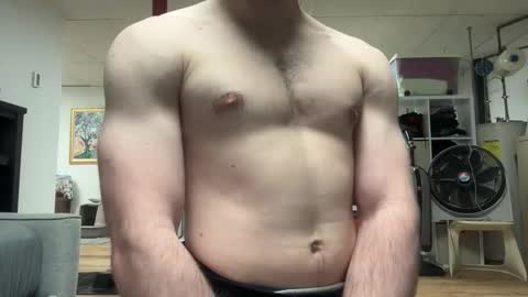 shirtlesshunk15 online show from 04/19/26, 01:27