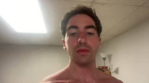 shirtlesshunk15 online show from 06/17/26, 10:43