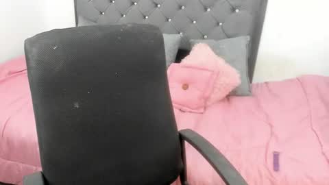 Snapshot of shofia_beltran chatting on 07/17/26, 09:30 Shofia Beltran online show from 07/17/26, 09:30