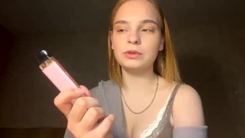 Snapshot of shondareadus chatting on 03/14/26, 05:18 Sade online show from 03/14/26, 05:18