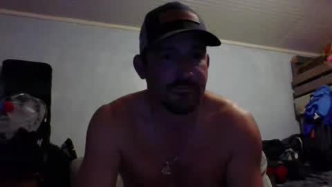 Snapshot of shooterj338 chatting on 04/06/26, 02:20 stud8265 online show from 04/06/26, 02:20