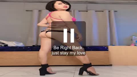 Snapshot of shootingcumts chatting on 12/16/25, 02:05 Mori online show from 12/16/25, 02:05