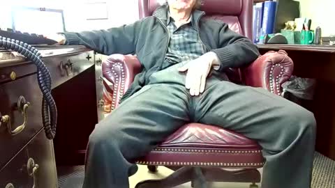 nikolas send dm for an appointment online show from 02/03/25, 05:24