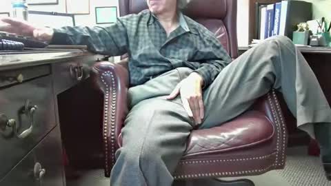 nikolas send dm for an appointment online show from 11/05/25, 05:24