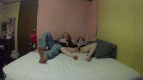 Short Cakes online show from 12/14/24, 06:35