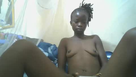 Snapshot of shortnswee254 chatting on 10/22/25, 05:41 shortnswee254 online show from 10/22/25, 05:41