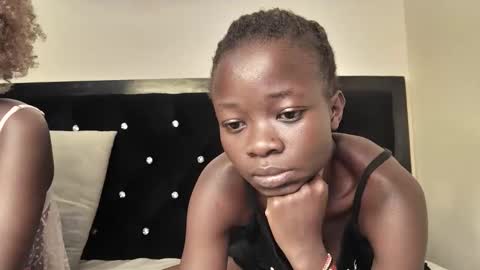 Snapshot of shortnswee254 chatting on 10/28/25, 07:05 shortnswee254 online show from 10/28/25, 07:05