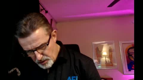 shrewtamer online show from 03/05/25, 02:14