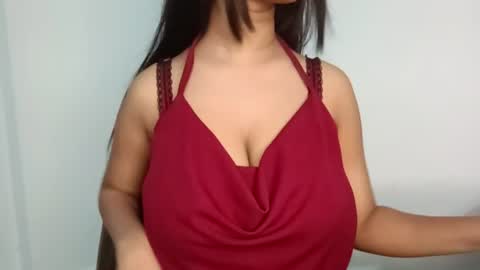 Snapshot of shreya_07 chatting on 06/07/26, 07:17 shreya_07 online show from 06/07/26, 07:17