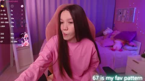 Neila online show from 04/19/26, 02:05