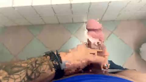 Snapshot of shtirlec86 chatting on 12/31/24, 05:44 Mary and Piter online show from 12/31/24, 05:44