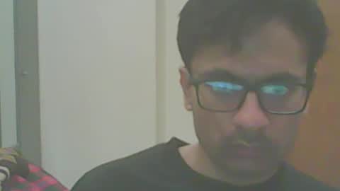 shubhamkhandelwal123 online show from 01/15/25, 04:21