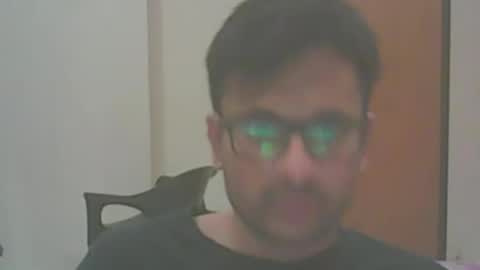 shubhamkhandelwal123 online show from 03/10/25, 04:03