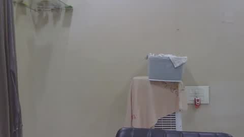 shubhamkhandelwal123 online show from 10/02/25, 07:43